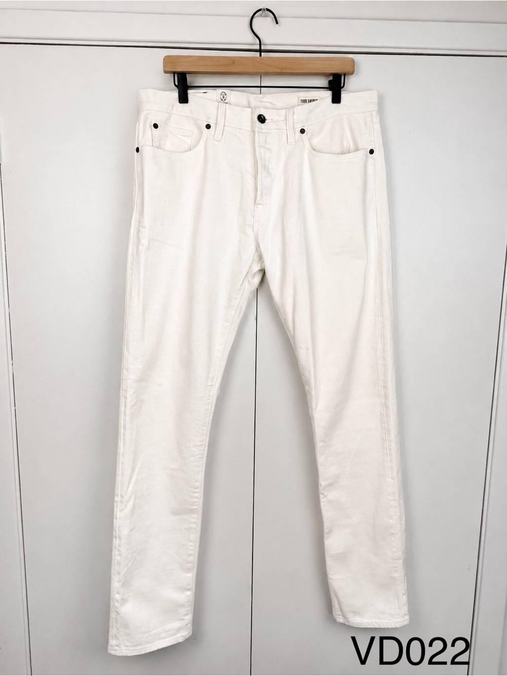 Todd Snyder Japanese White Wash Slim Jeans 33x32 BNWT